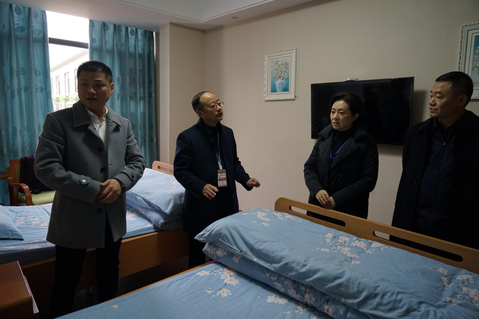 10参观双人间.JPG